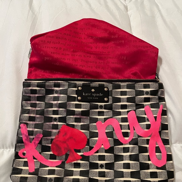 Kate Spade Zipper Pouch - Picture 7 of 12